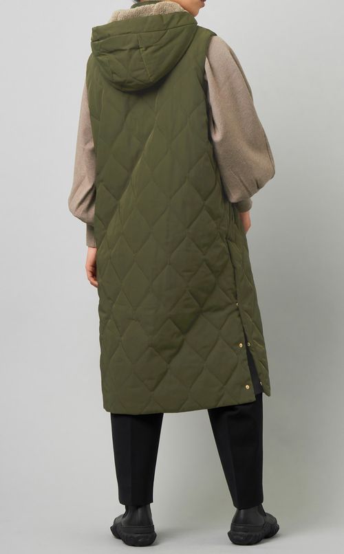 フード付キルトロングベスト