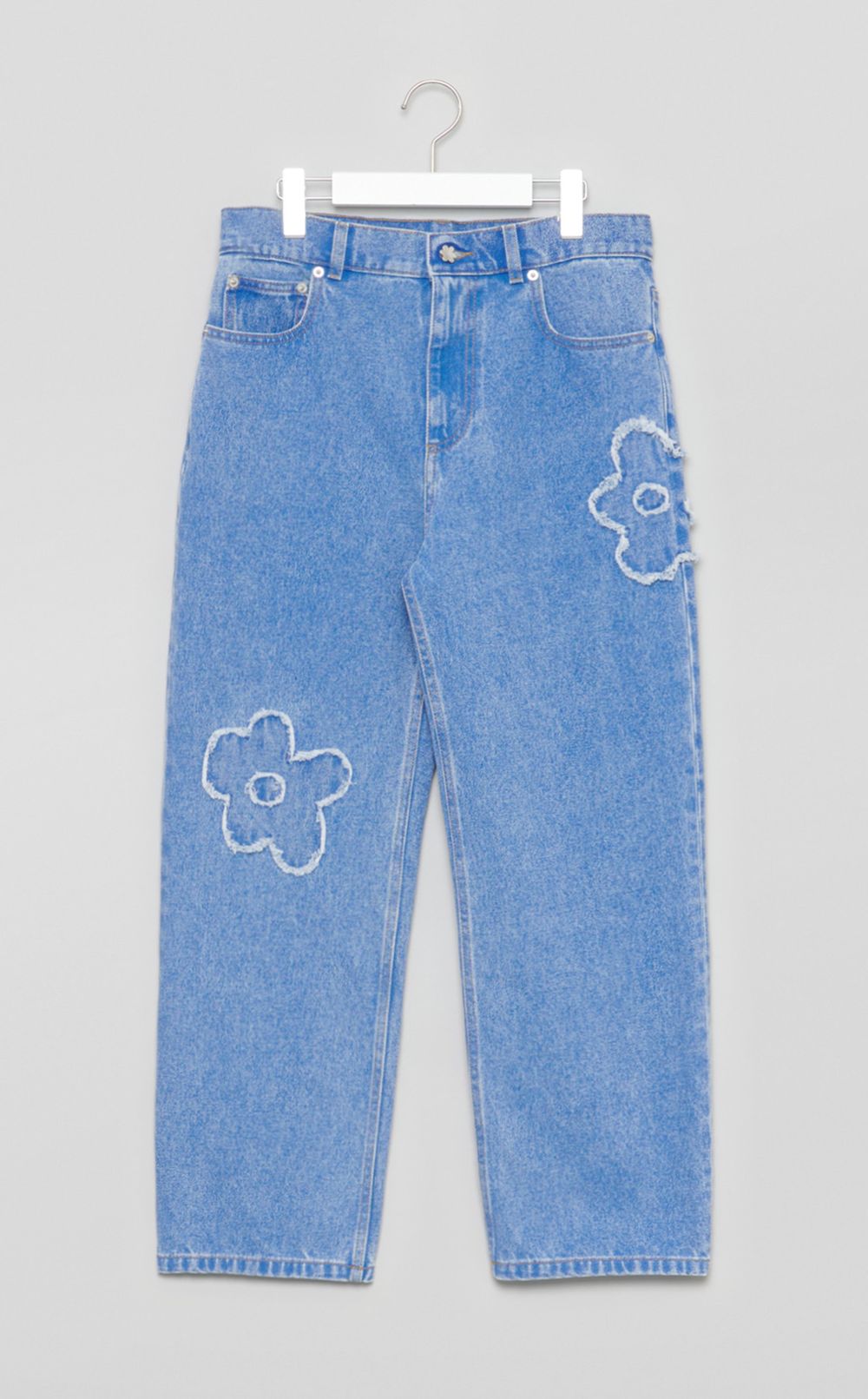 フラワーパッチデニムパンツ