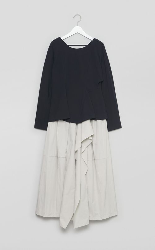 ペプラムドッキングワンピース