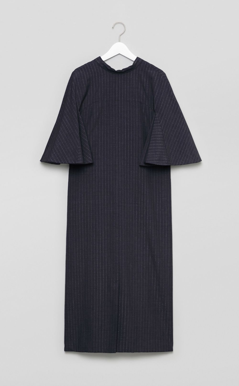 ラメストライプフレアスリーブワンピース