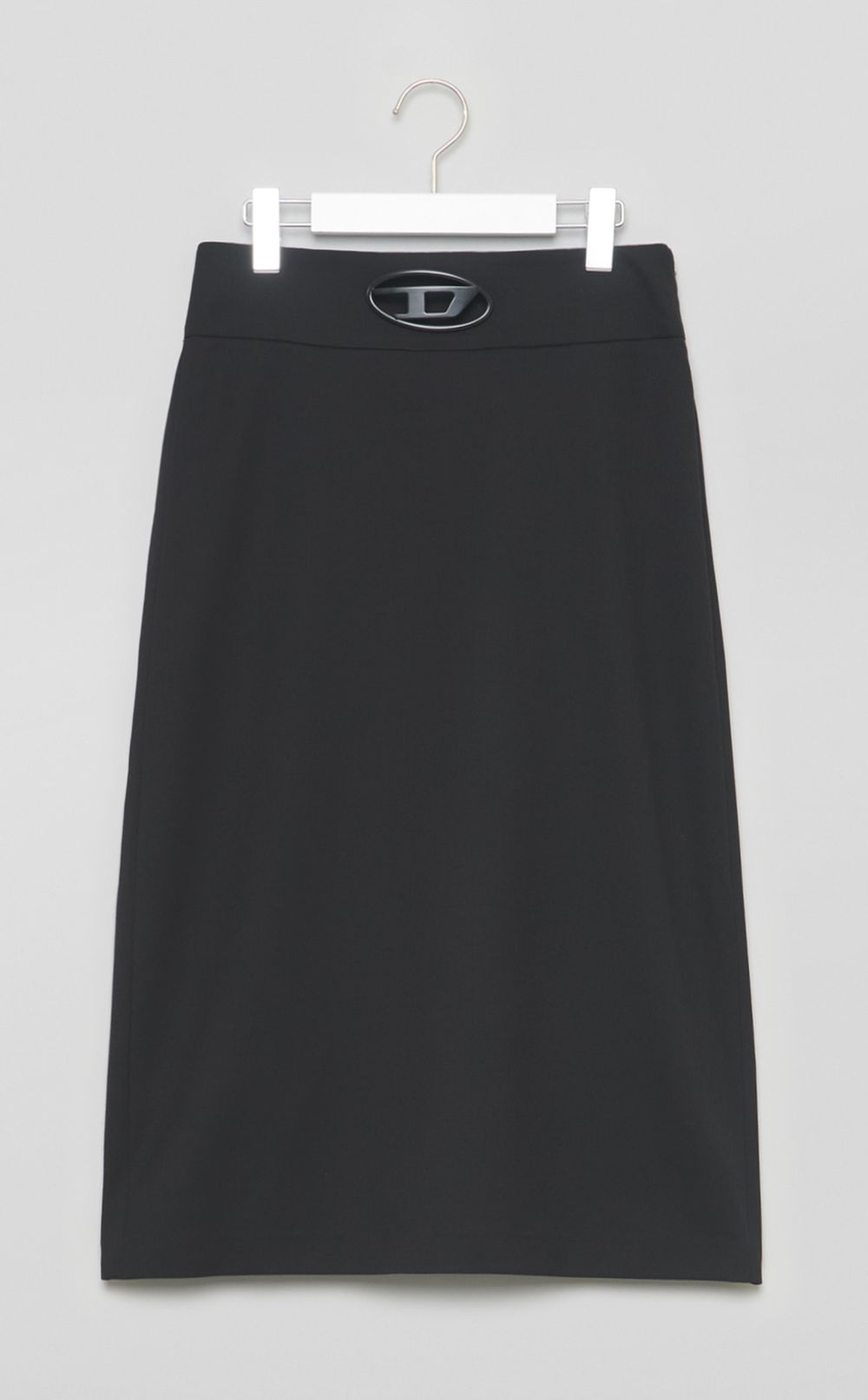 センターロゴペンシルスカート
