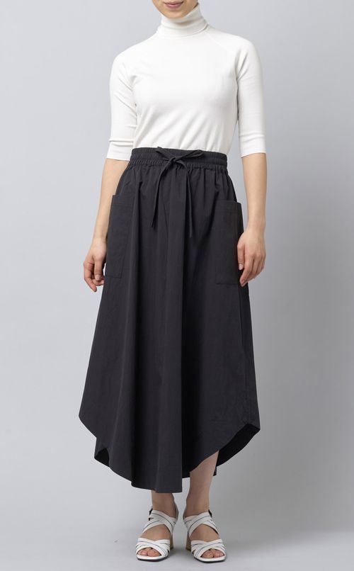 アシンメトリーヘムラインイージースカート