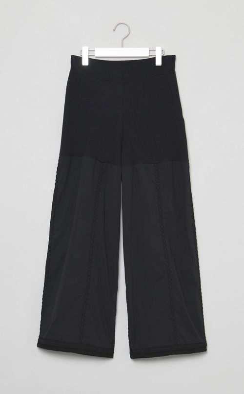 【roop】エンブロイダリー　パンツ