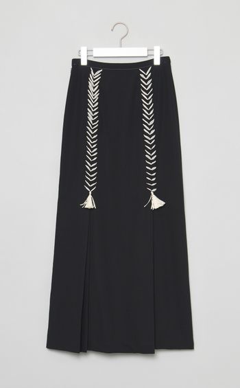 【roop】エンブロイダリー　スカート