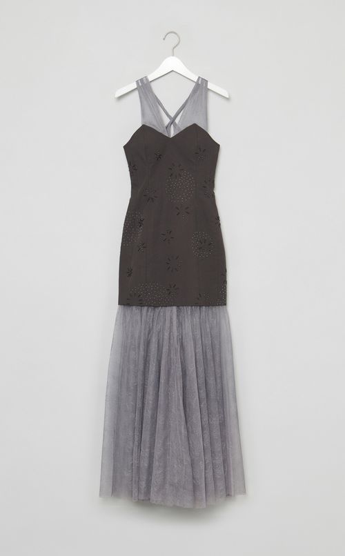 【roop】アシメトリー刺繍ワンピース