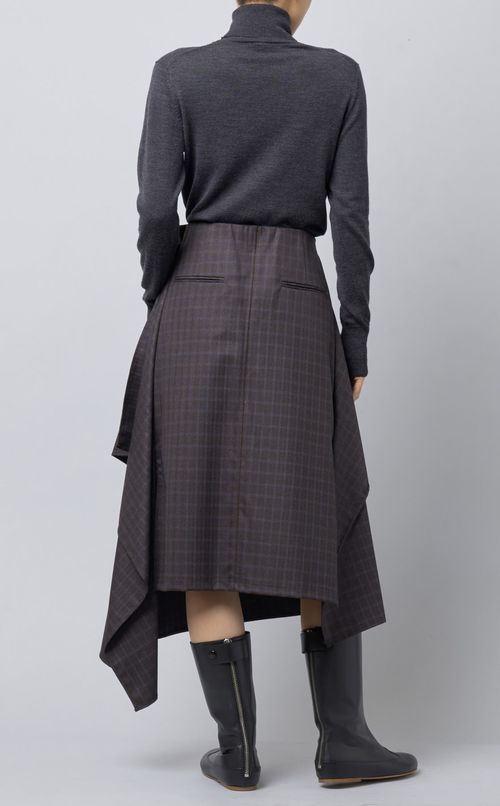 アシンメトリーフレアスカート