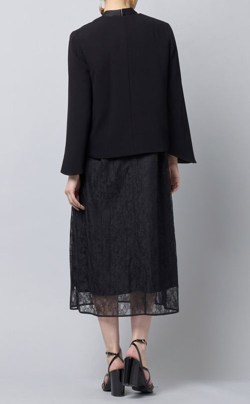 ノーカラーケープジャケット