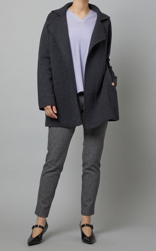 Vネックウールニットプルオーバー