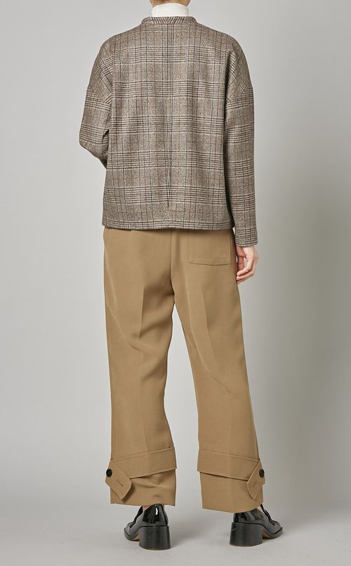 ノーカラーコクーンブルゾン