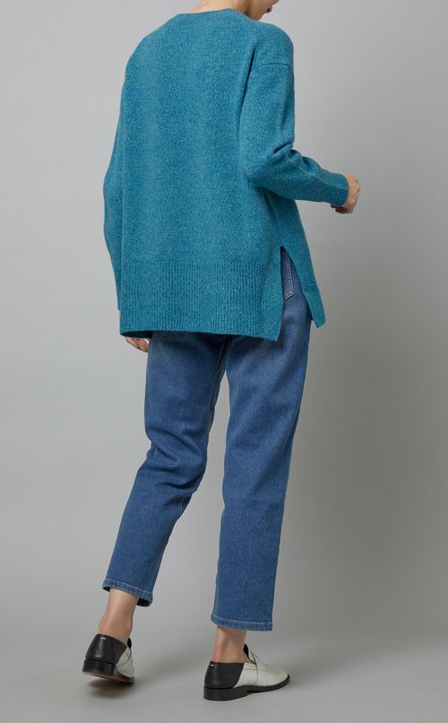 サイドスリットニットプルオーバー