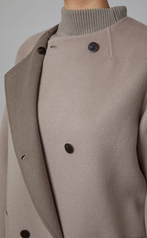 ラグランスリーブショートコート