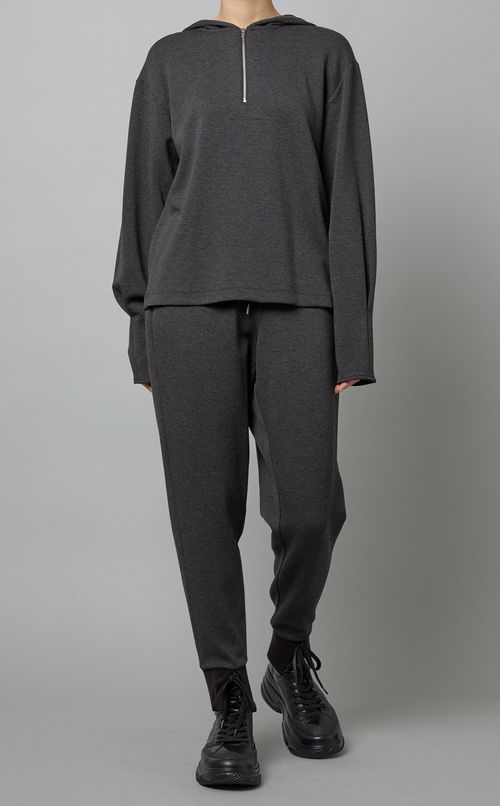 ハーフジップフーディニットプルオーバー