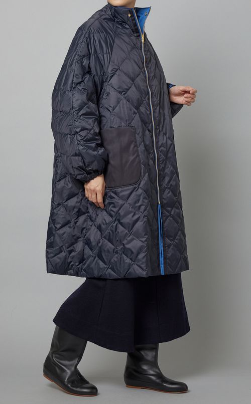 リバーシブルフードダウンコート