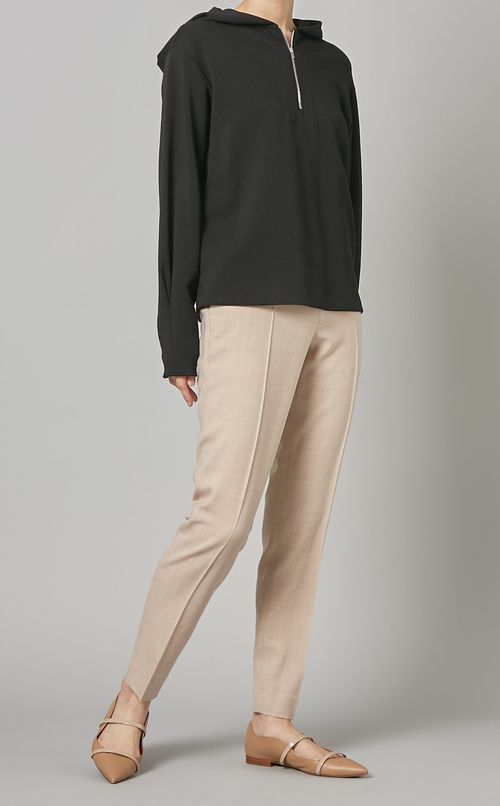 テーパードクロップドパンツ