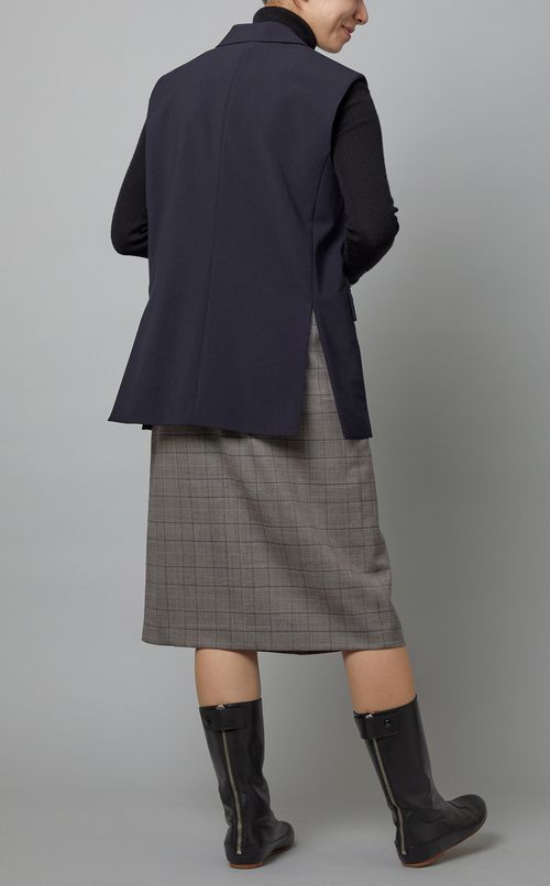 ノースリーブテーラードベスト