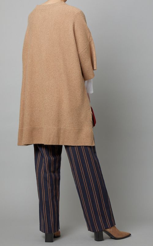 ウールVネックオーバーサイズニット