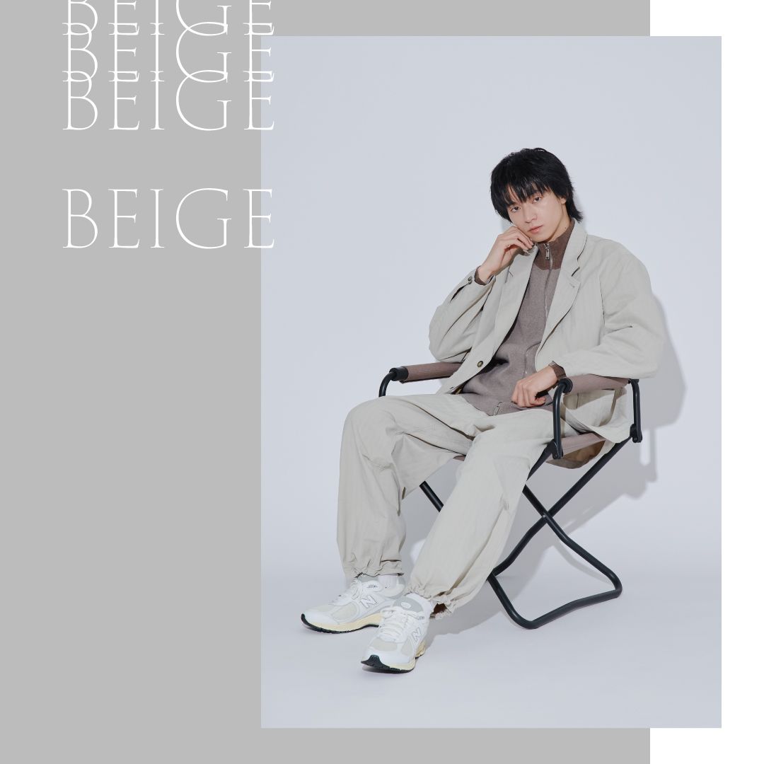 ベージュのワントーンコーデ