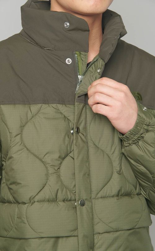 インサレーションフィールドジャケット