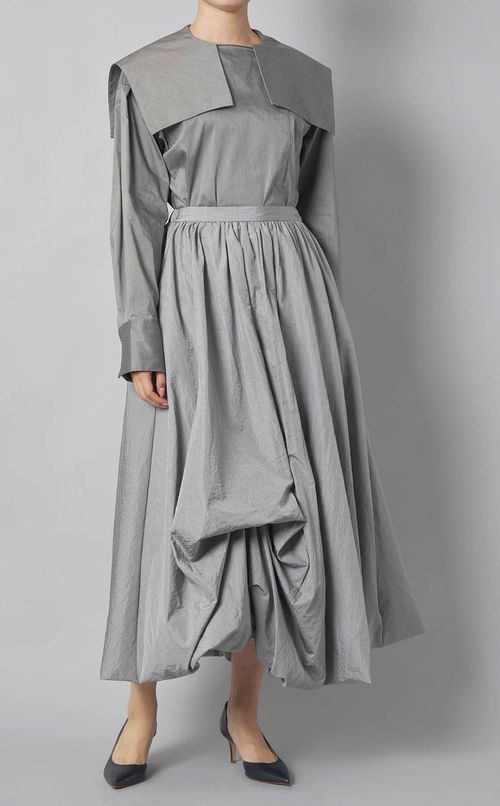 スクエアカラーブラウス