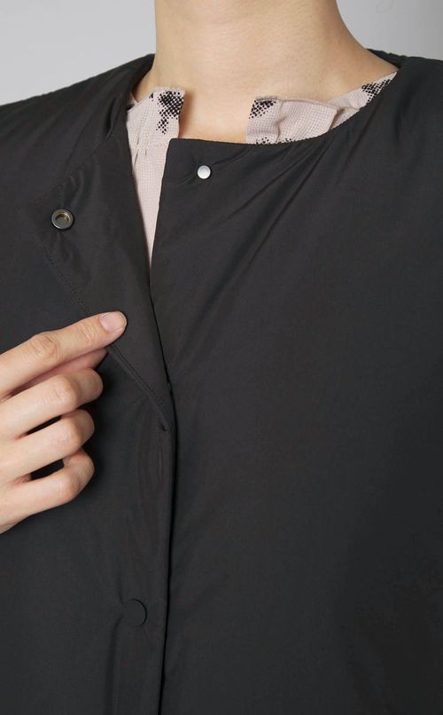 ペプラムパフベスト