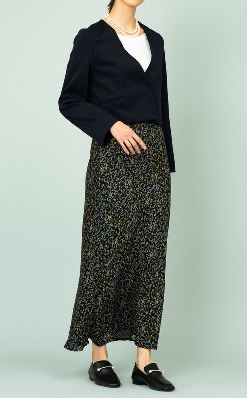 ストレッチノーカラージャケット