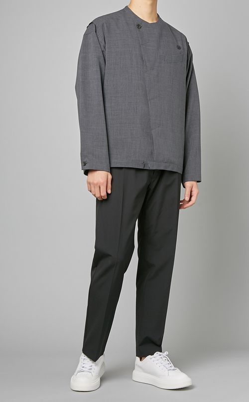 ノーカラーショートブルゾン