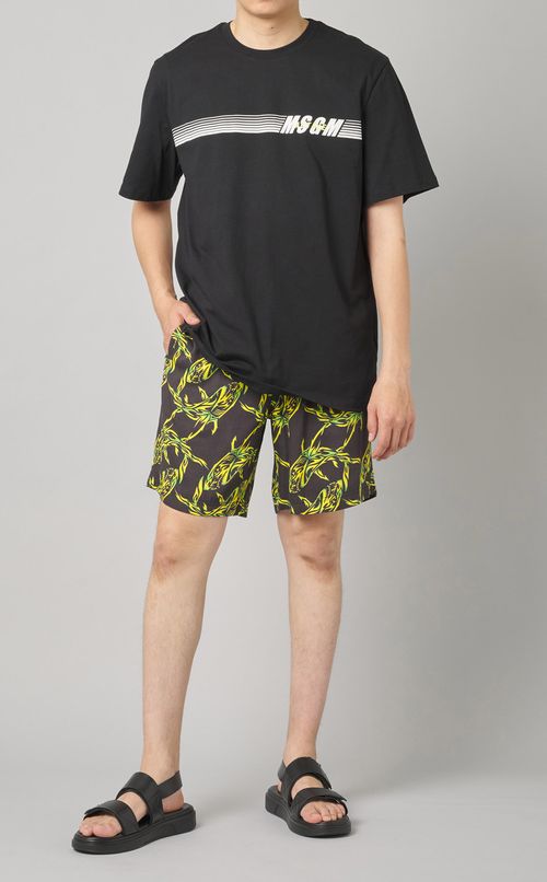 ロゴデザインTシャツ