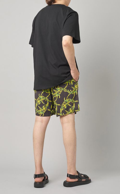 ロゴデザインTシャツ