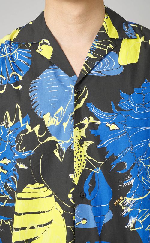 オープンカラーショートスリーブシャツ