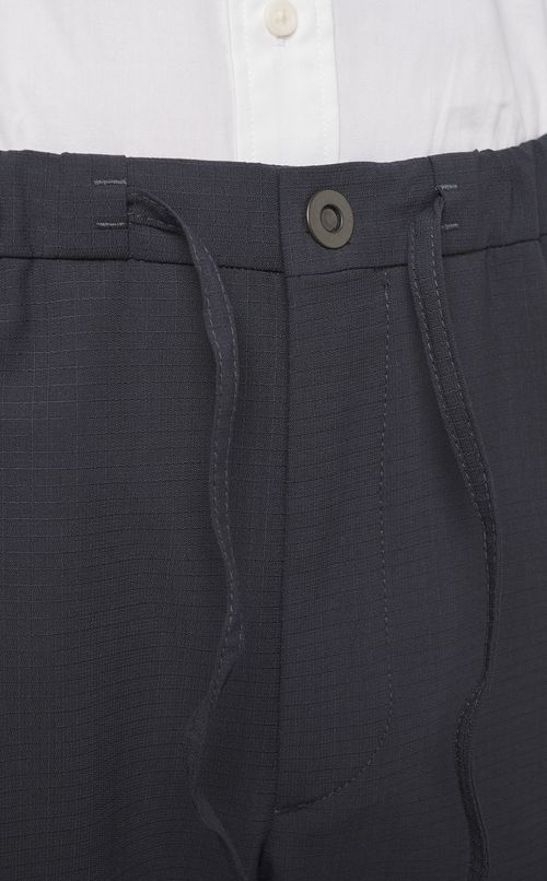 イージートラウザー