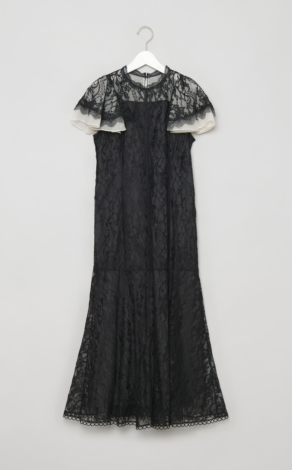 フレアスリーブレースワンピース