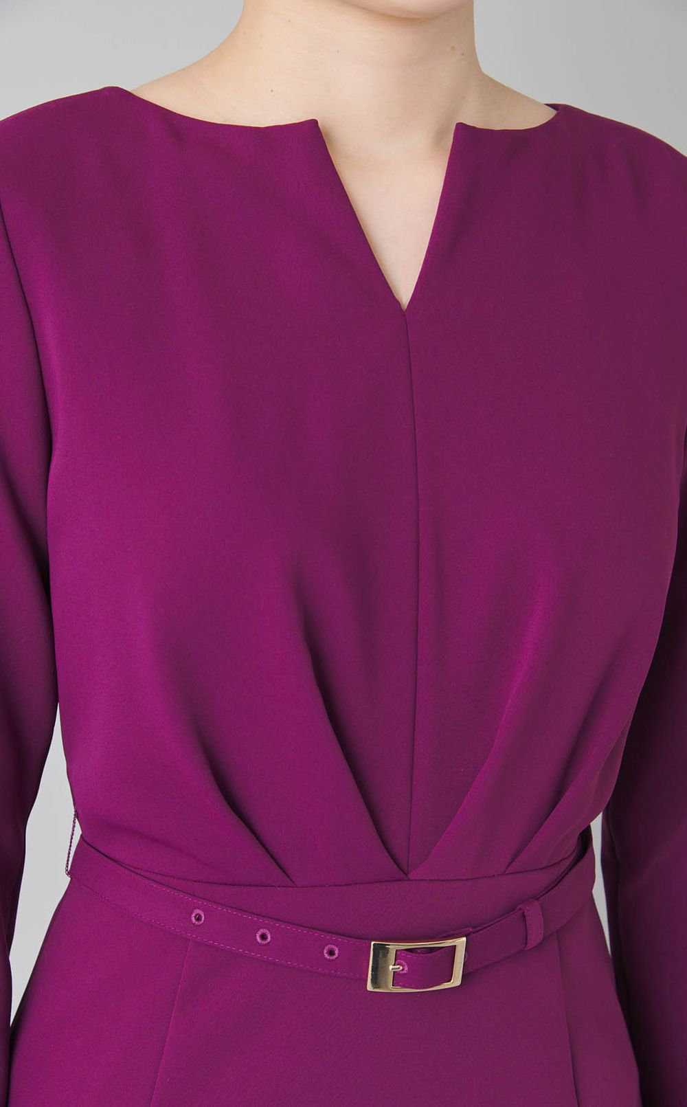 ウエストタックキーネックワンピース