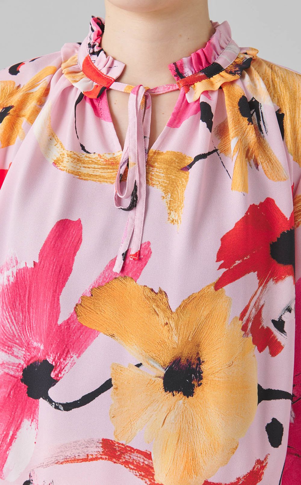 フラワープリントギャザーブラウス