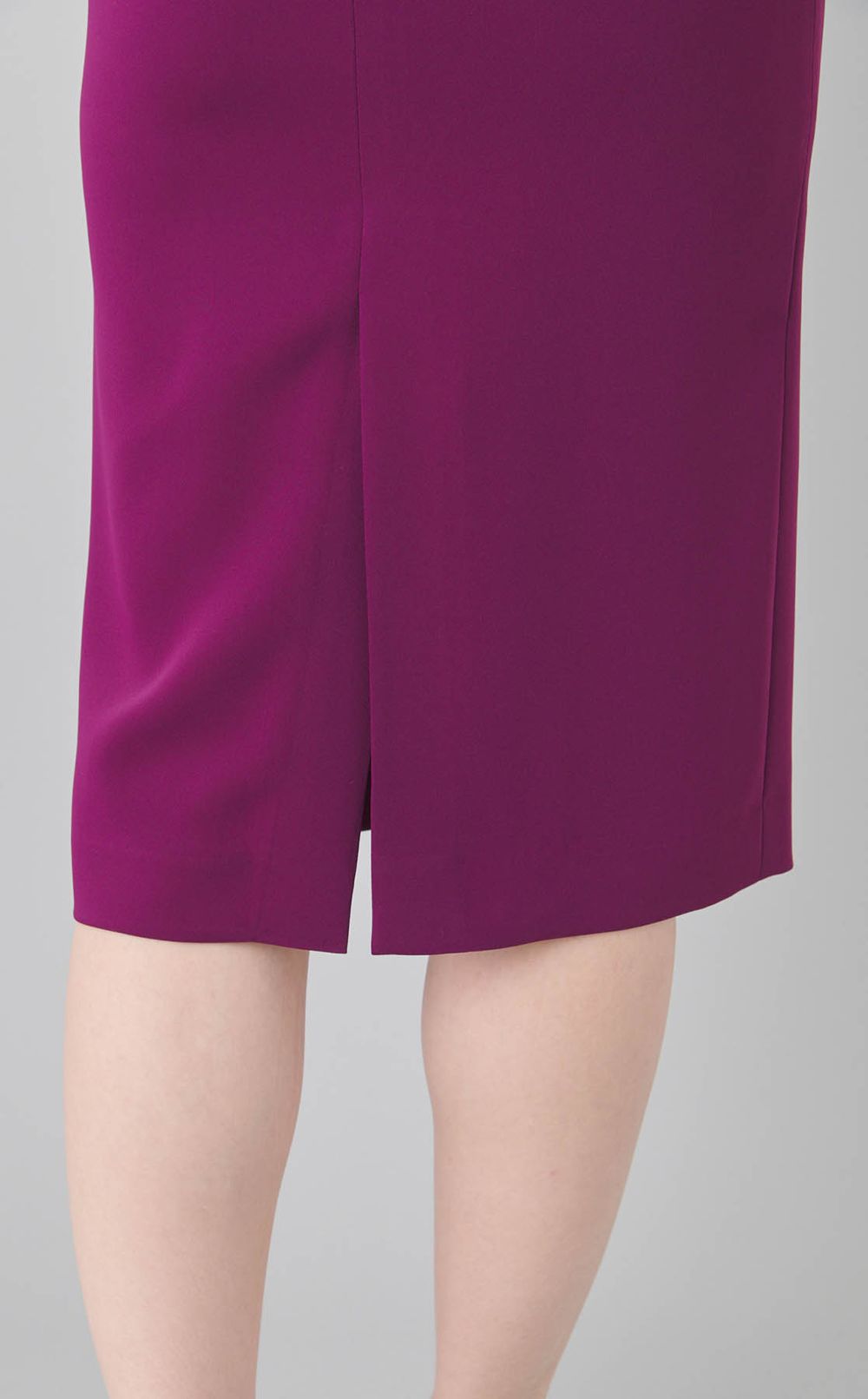 ウエストタックキーネックワンピース