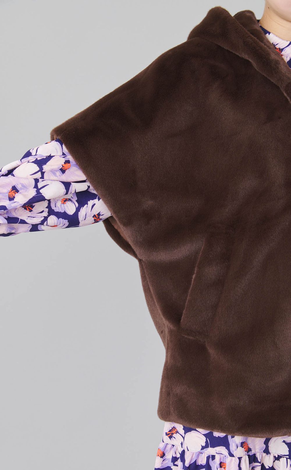 スムースファーフーディポンチョ