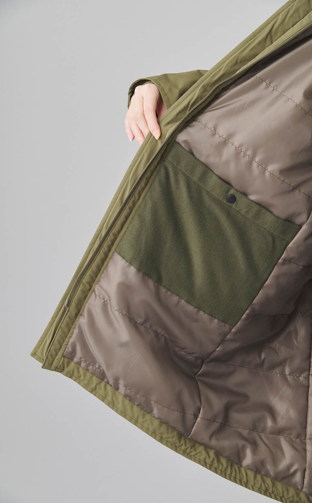 ストレッチフーディーモッズコート