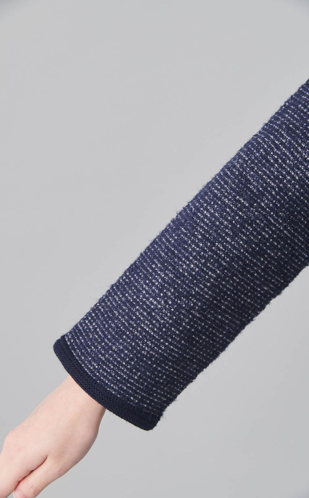 ウールツィーディーカーディガン