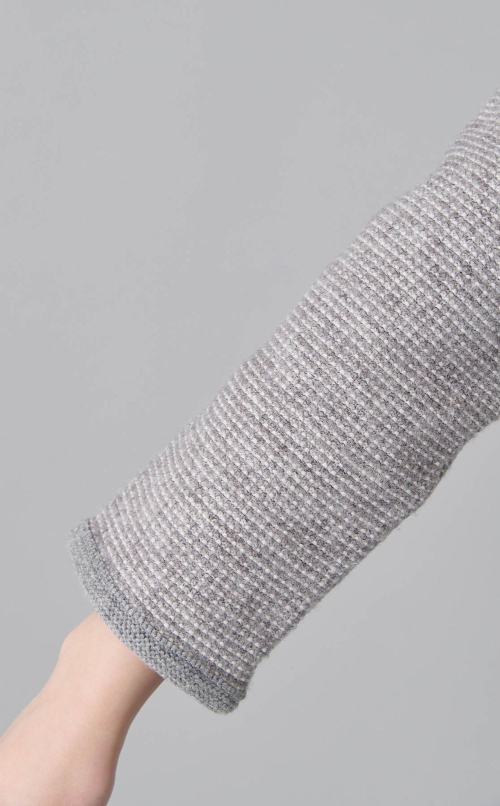 ウールツィーディーカーディガン