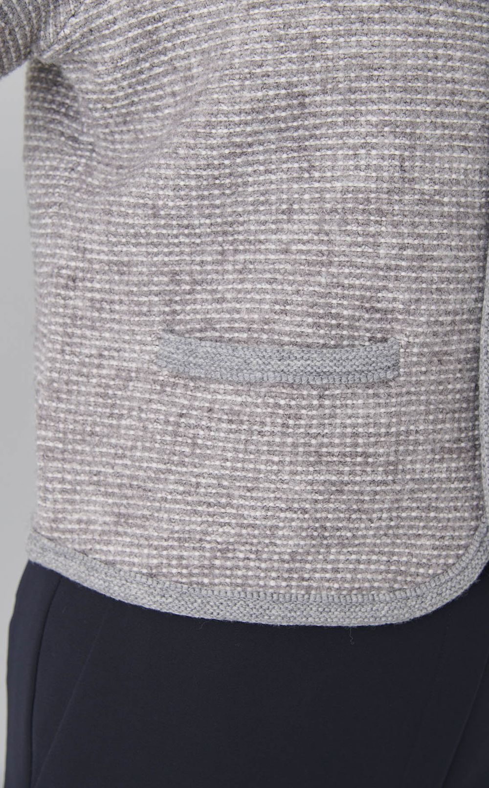 ウールツィーディーカーディガン