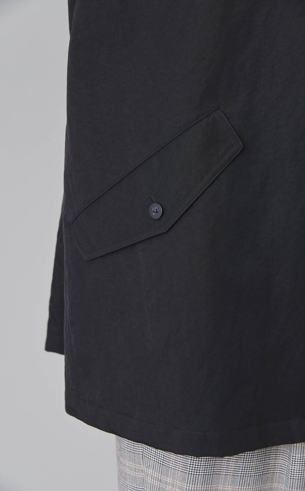 ナイロンAラインミドルコート