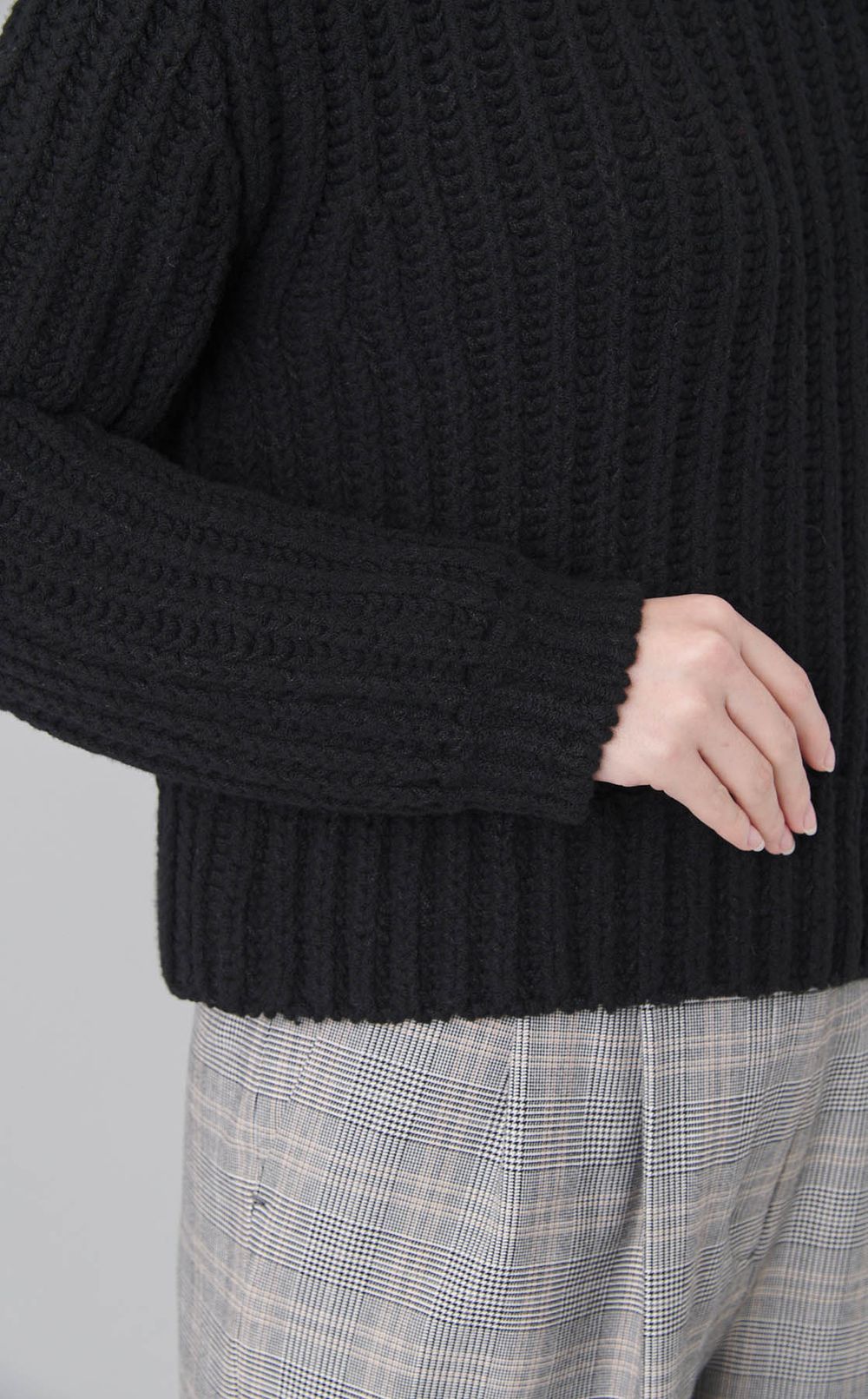 ウールクロップドチャンキーニット