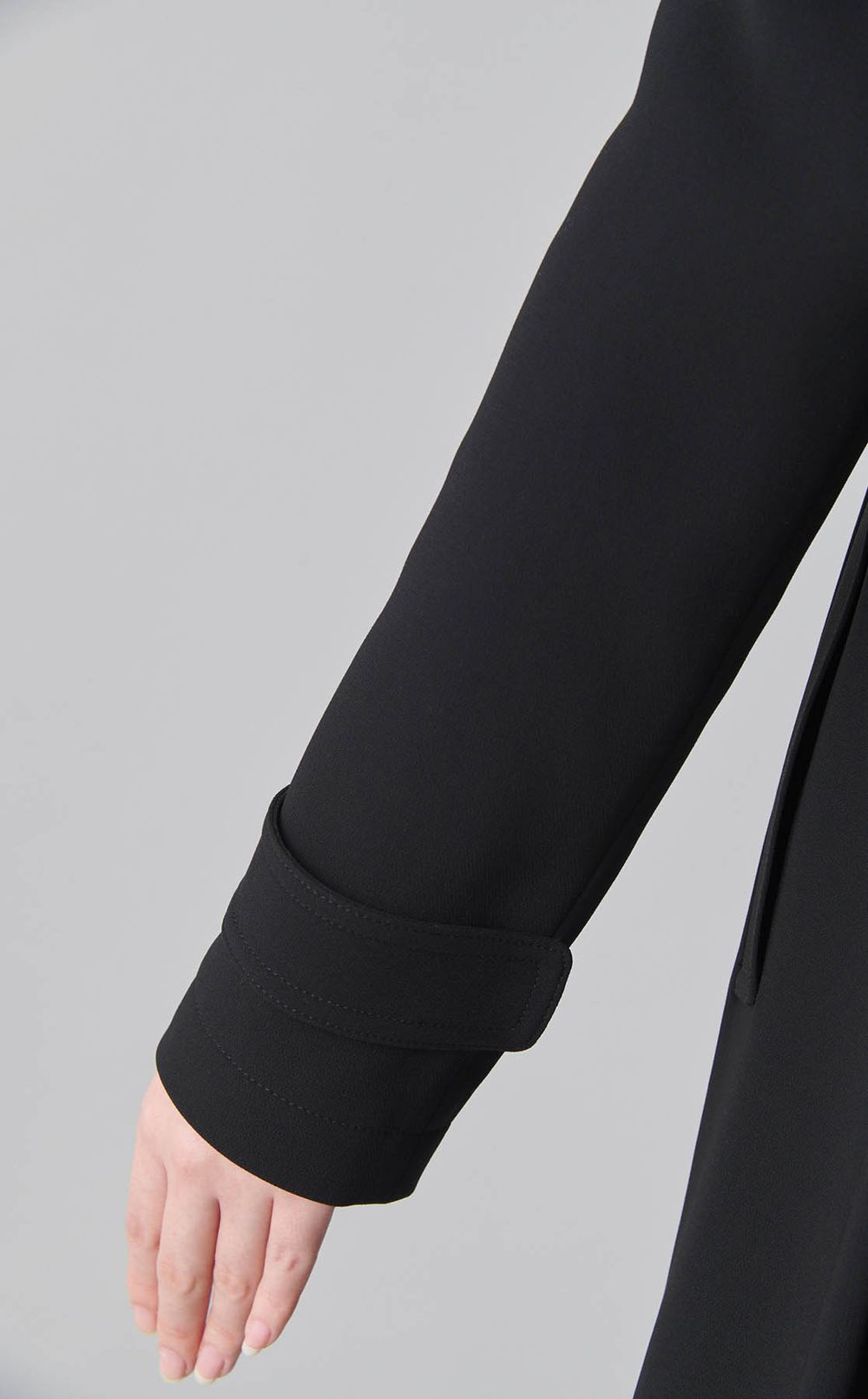 ノッチドラペルトレンチコート