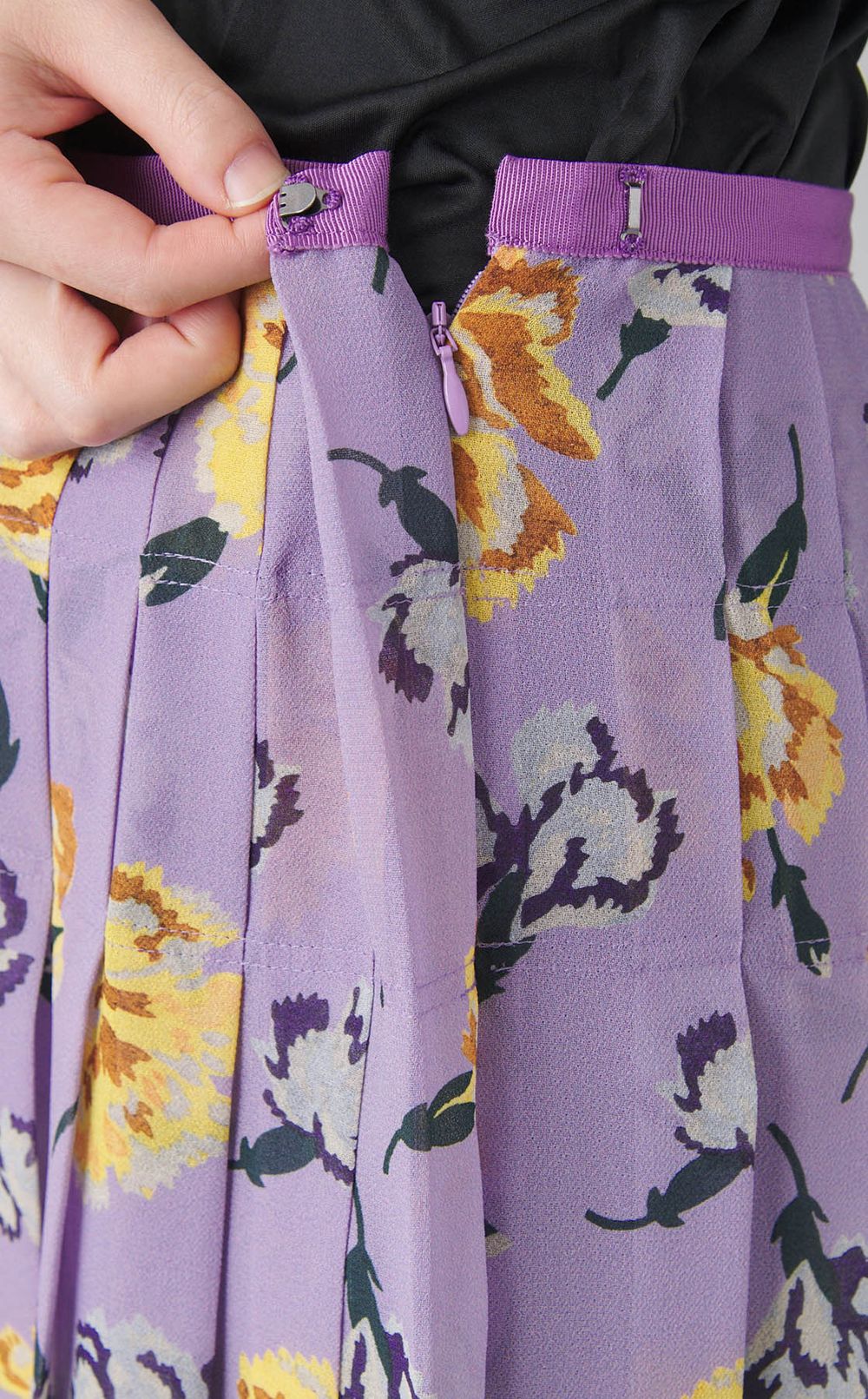 フラワープリントプリーツスカート