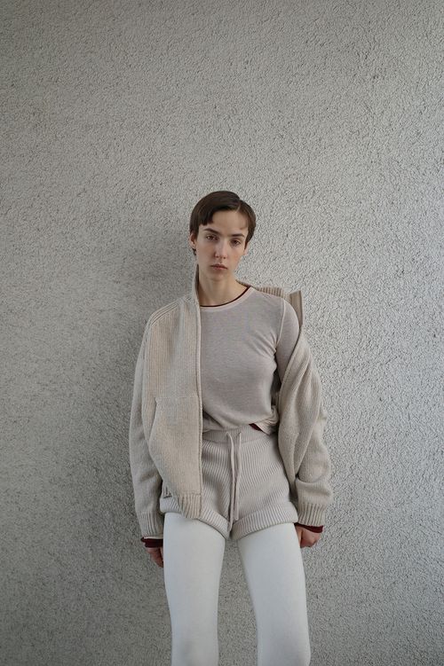 フロントジップニットブルゾン