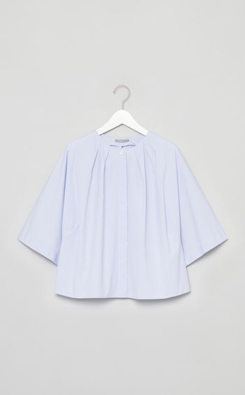 タックハーフスリーブブラウス