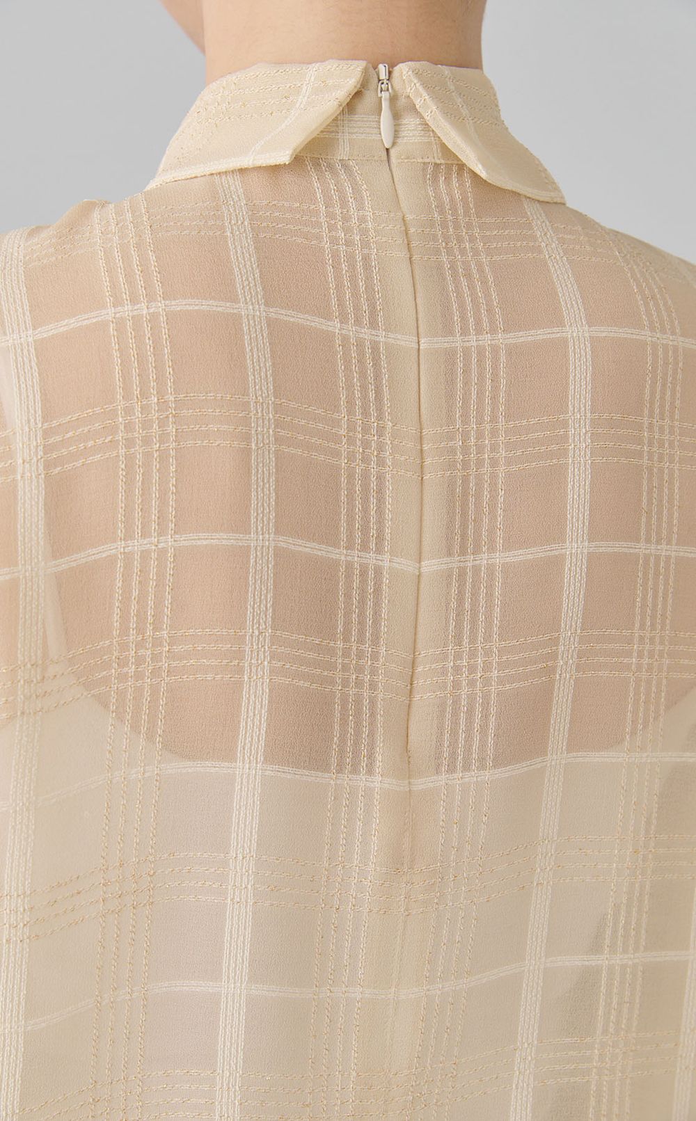 ビッグボウタイブラウス