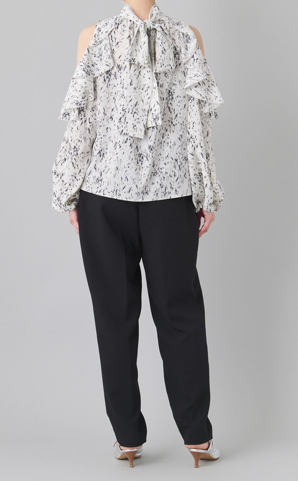 ショルダーフリル2wayブラウス