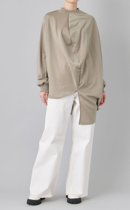 ボールグロッシープルオーバー