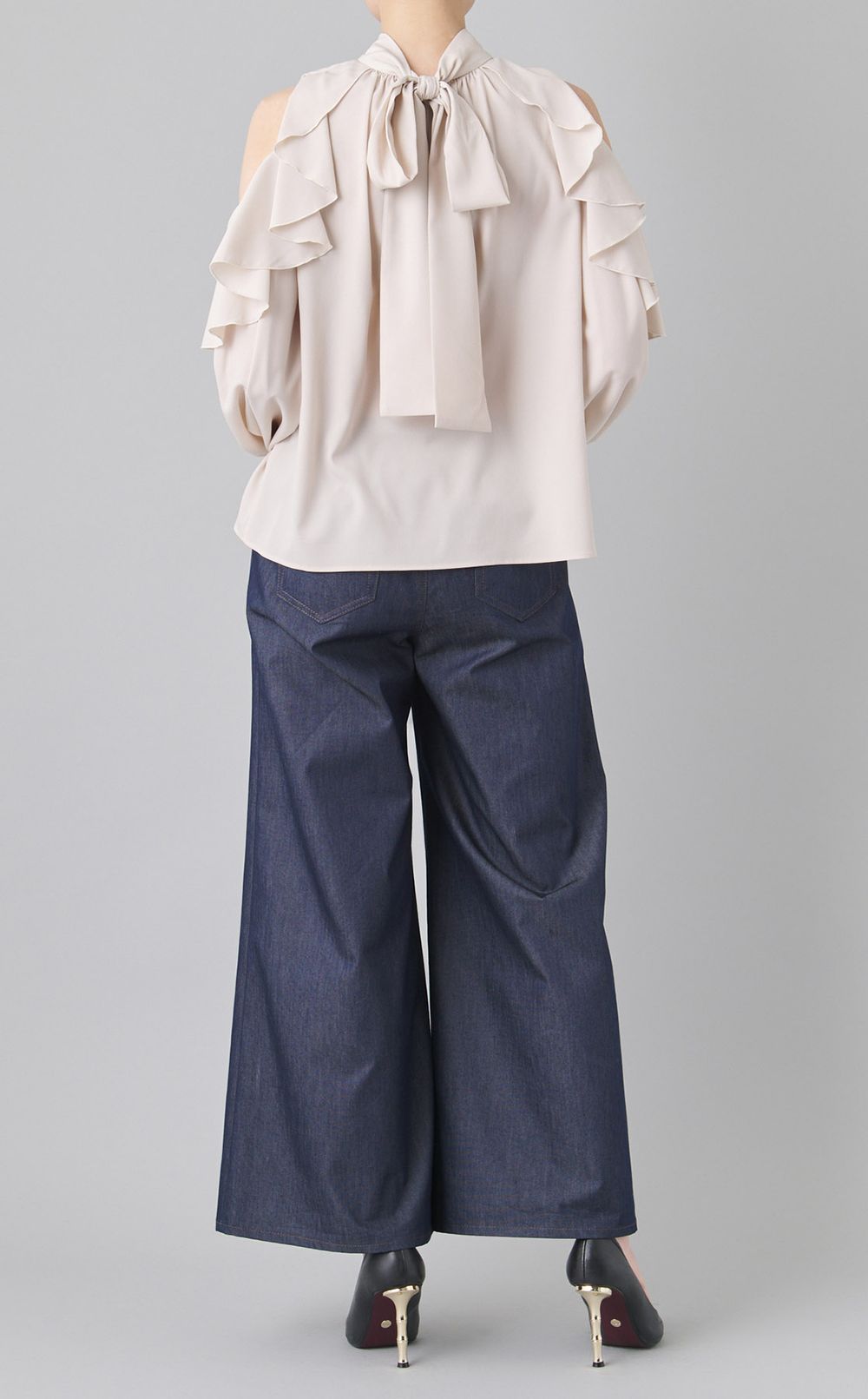 ショルダーフリル2wayブラウス