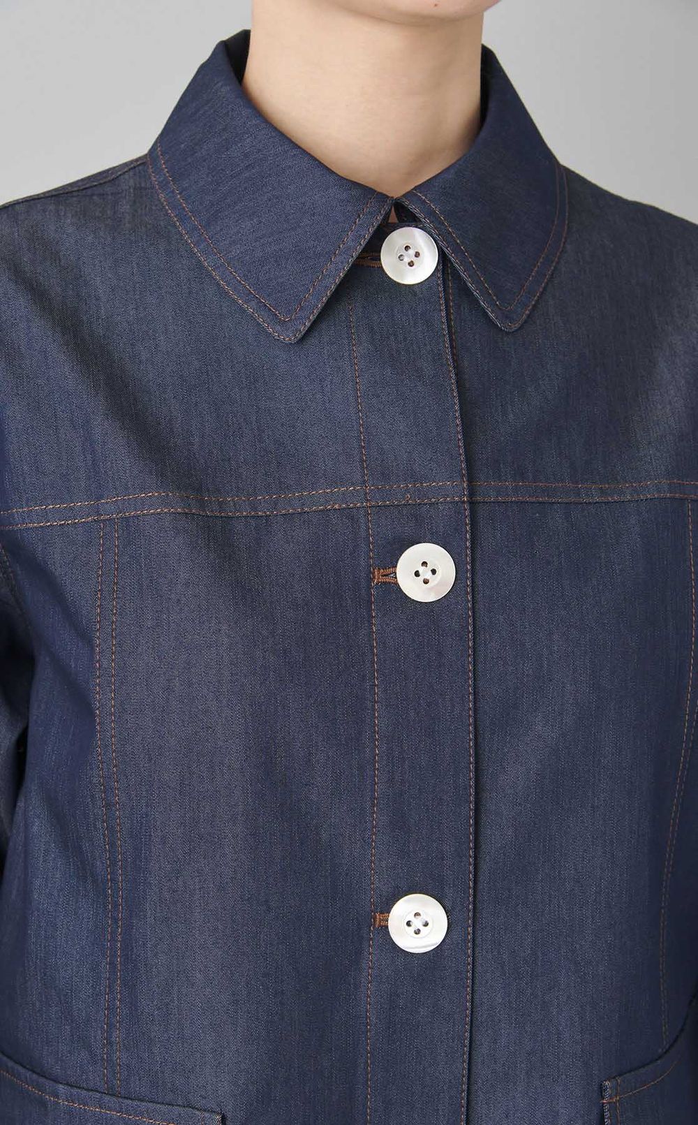 ライトデニムブルゾン